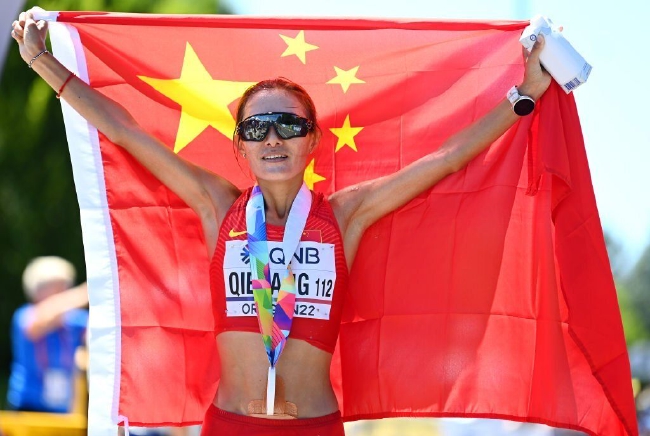 切阳什姐摘铜为中国田径队夺得在本届世锦赛的首枚奖牌